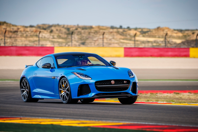 Illustration for article titled The Jaguar F-Type SVR Is A 575 Horsepower Screaming Track Day LunaticÂ